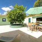 Villa New! Quinta De Zanao House