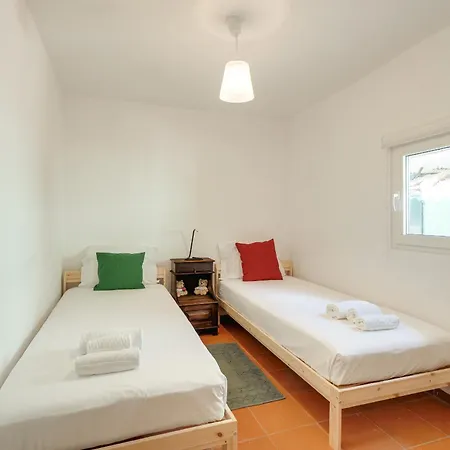 New! Quinta De Zanao House Palmela