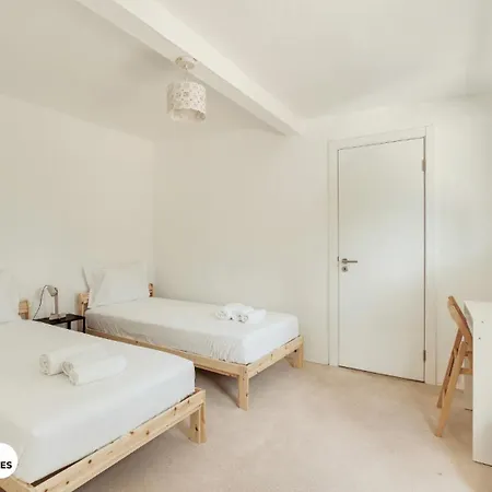 New! Quinta De Zanao House