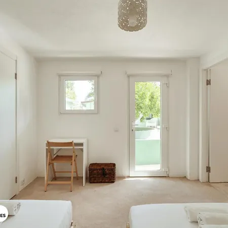 New! Quinta De Zanao House Palmela
